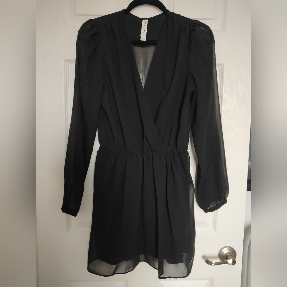 Bethany MOTA black long sleeve sheer dress sz M